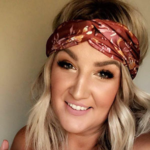 Thumbnail of Paw Spa customer Jennifer.